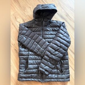 Patagonia Down Sweater Hoody- L